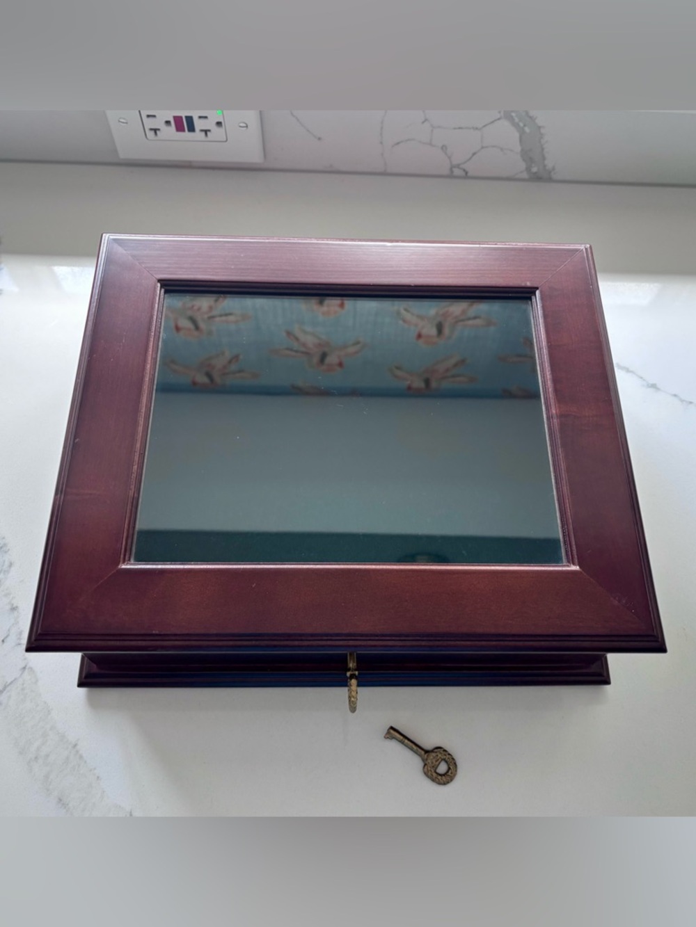 Mahogany Display Box